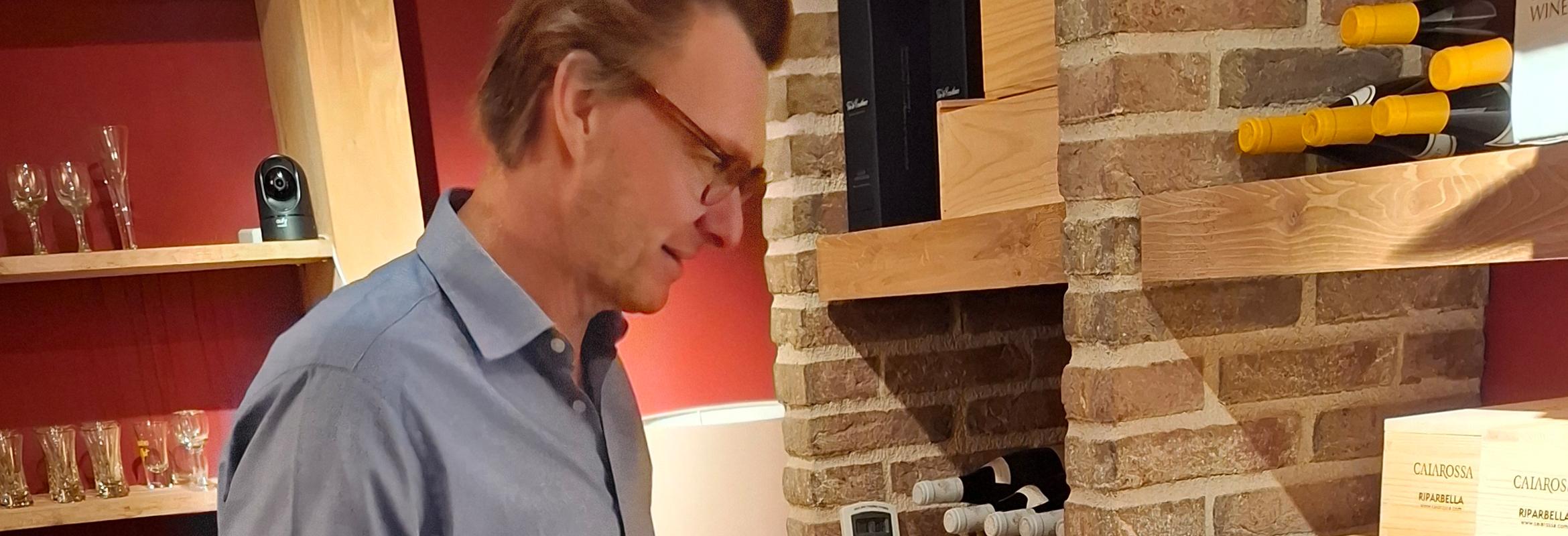De kelder van Dennis Albada Jelgersma
