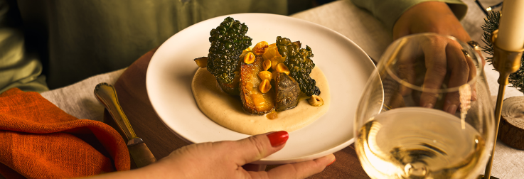 Tussengerecht: Aardpeer met karnemelk, vanille, hazelnoot en koffie